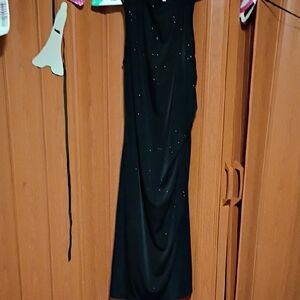 Elegant Black Evening Gown